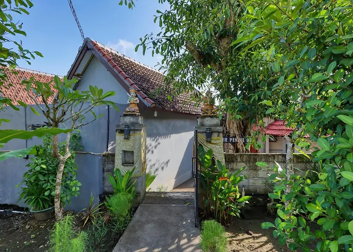 Lungguh Penida Hut * Ped